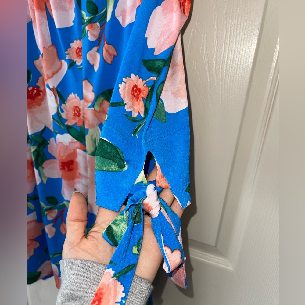 Vince Camuto Off Shoulder Floral Dress - Picture 6 of 7